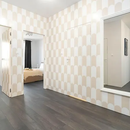 Unique 2-bedroom With Balcony Parking By Renters Prestige * 波兹南