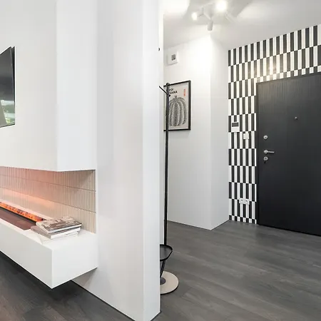Unique 2-bedroom With Balcony Parking By Renters Prestige Poznan